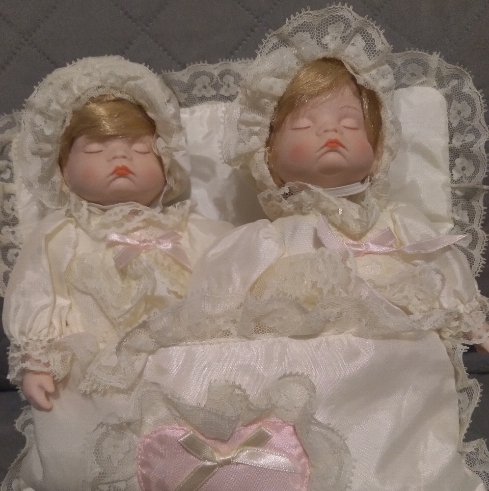 House of Lloyd Twin Baby Dolls